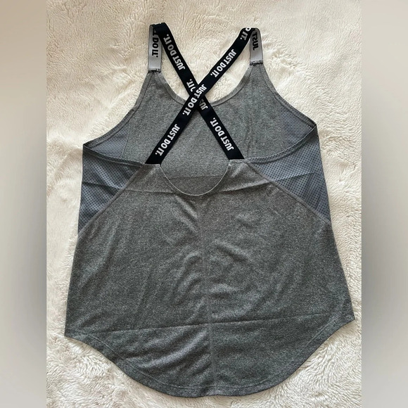 Nike Women’s Dri-Fit Elastika Tank Gray EUC size M - Picture 8 of 10